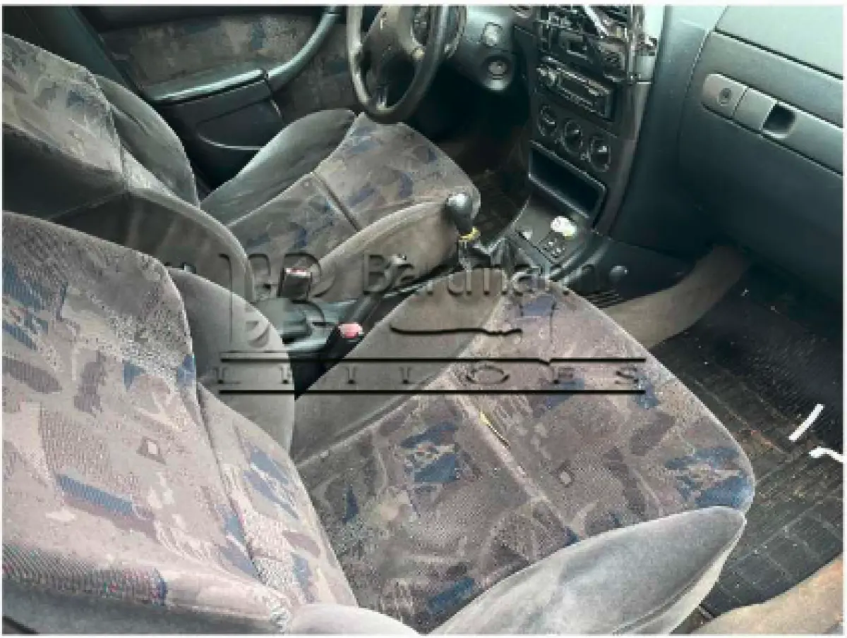 LOTE 009 - CITROEN XSARA