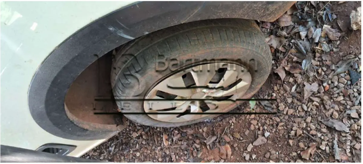 LOTE 001 - VW - SAVEIRO