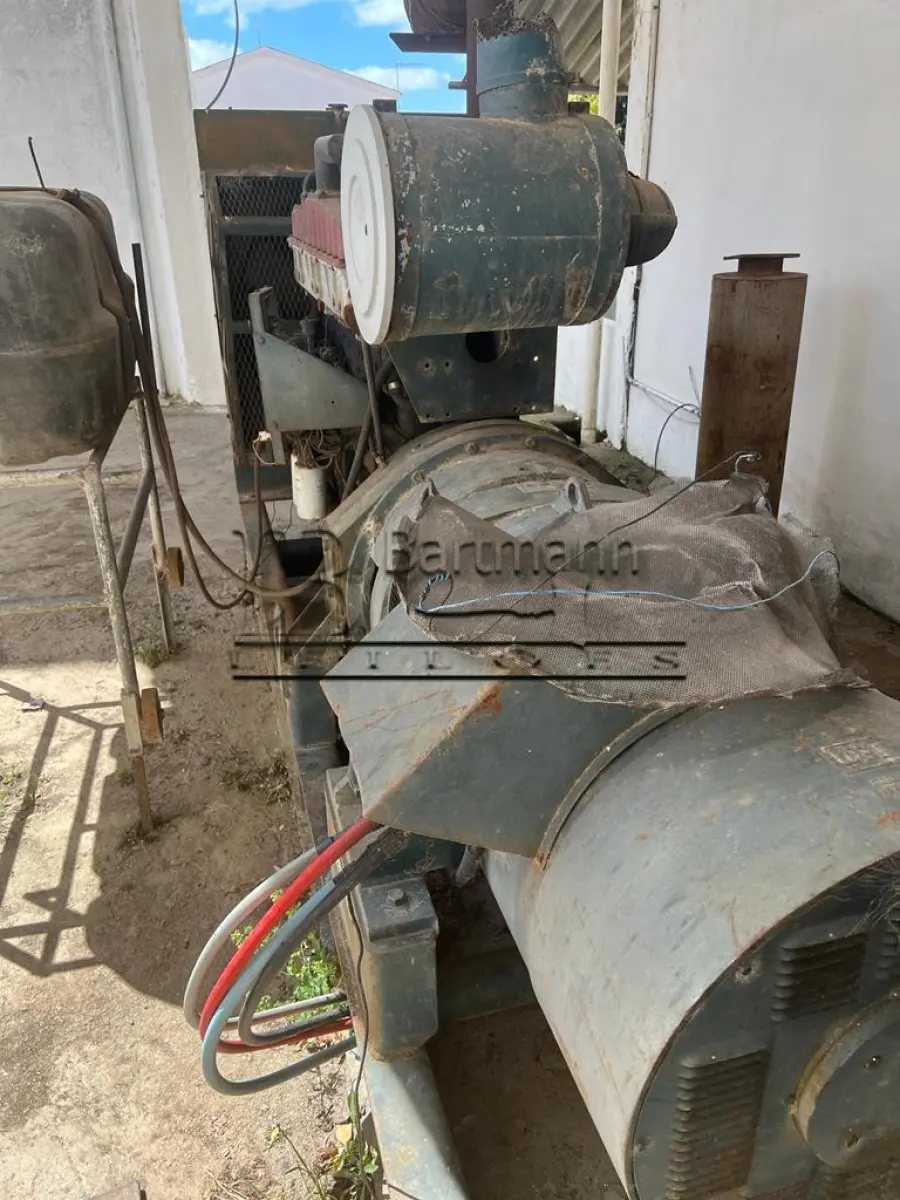 LOTE 002 - Gerador