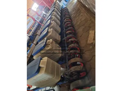 LOTE 001 - Plantadeira mecânica