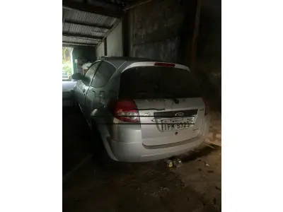 LOTE 001 - Ford KA